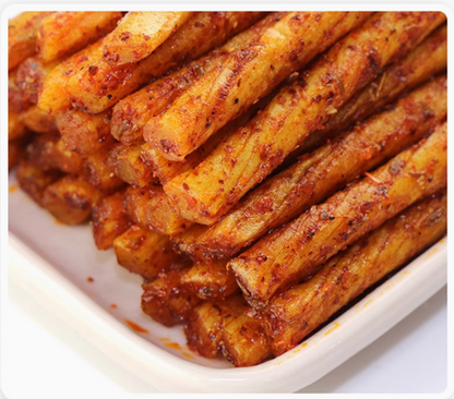 Latiao xiangsijuan Xiaomage/Spicy Strips /Đồ ăn nhẹ ký túc xá Latiao 80g